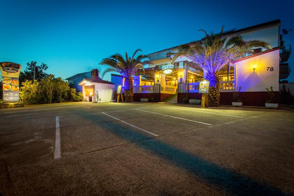 Lanterna Rooms Турань Экстерьер фото