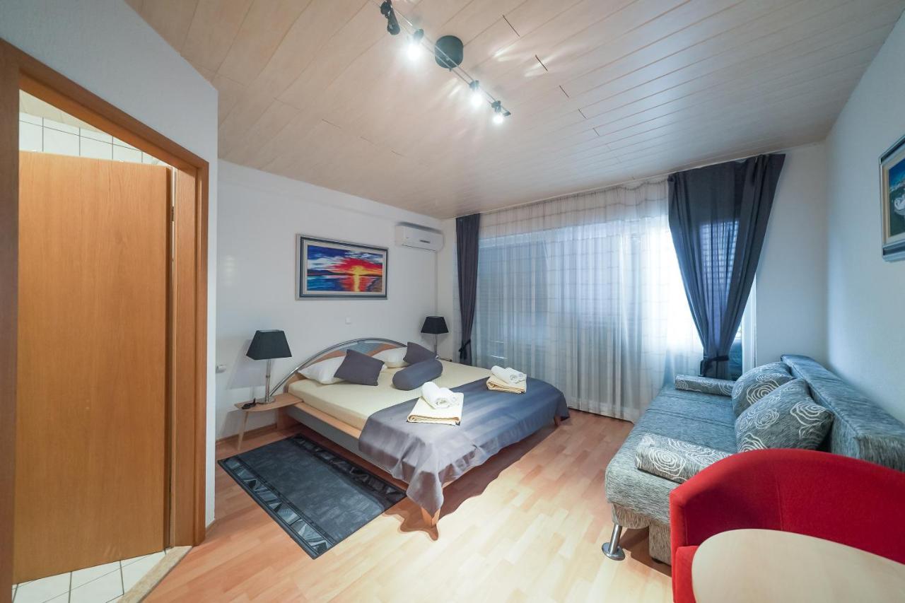 Lanterna Rooms Турань Экстерьер фото